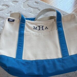 NWOT Lands End Blue and Cream Medium  Tote Bag